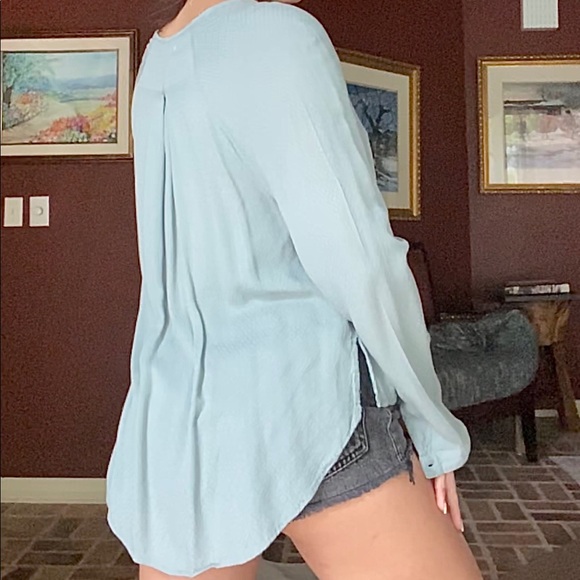 Silence + Noise Green Long Sleeve top - Picture 2 of 4